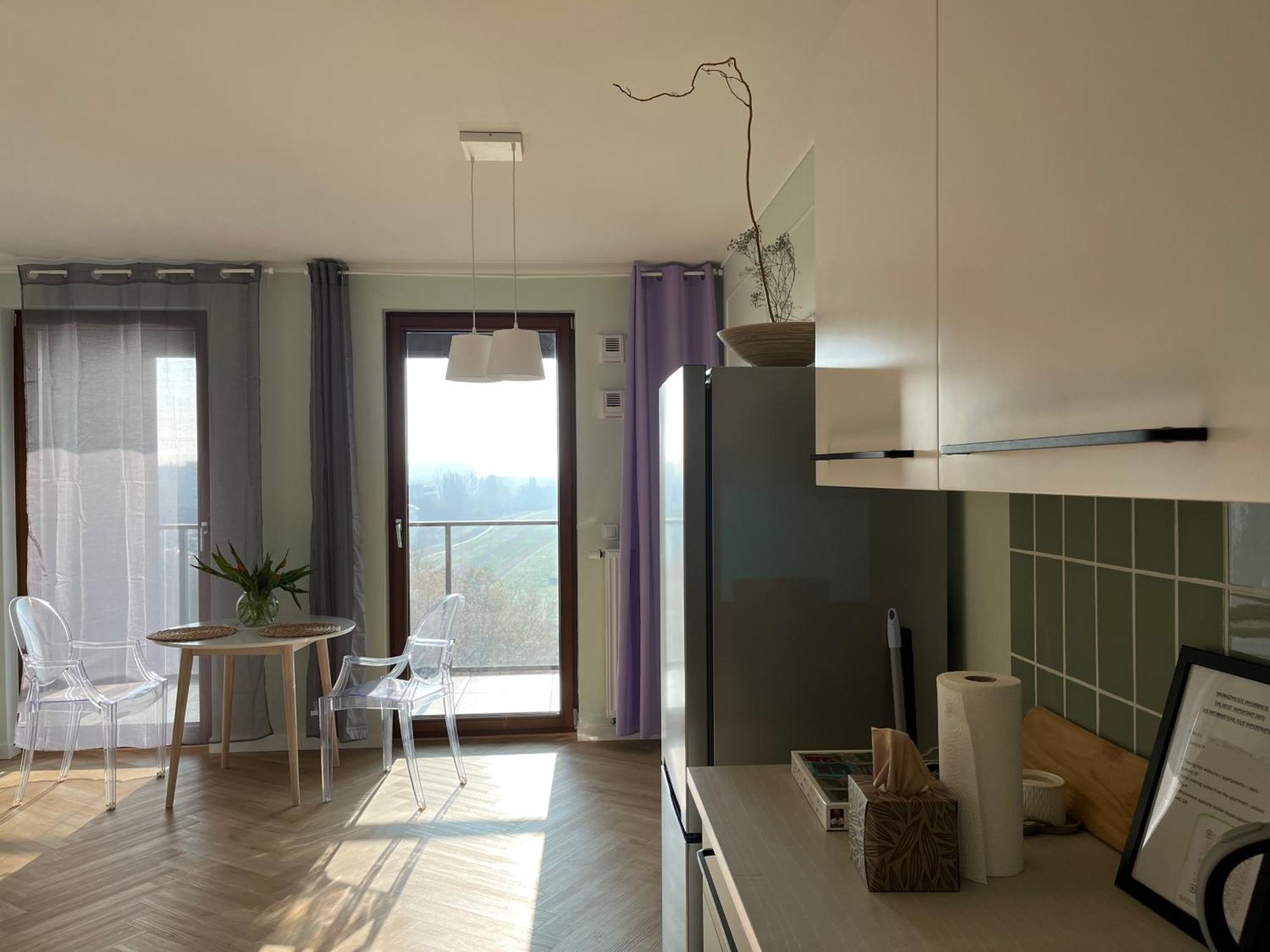 Warsaw Airport Wyscigi - City And Green View Apartment With Underground Garage Varsóvia Exterior foto